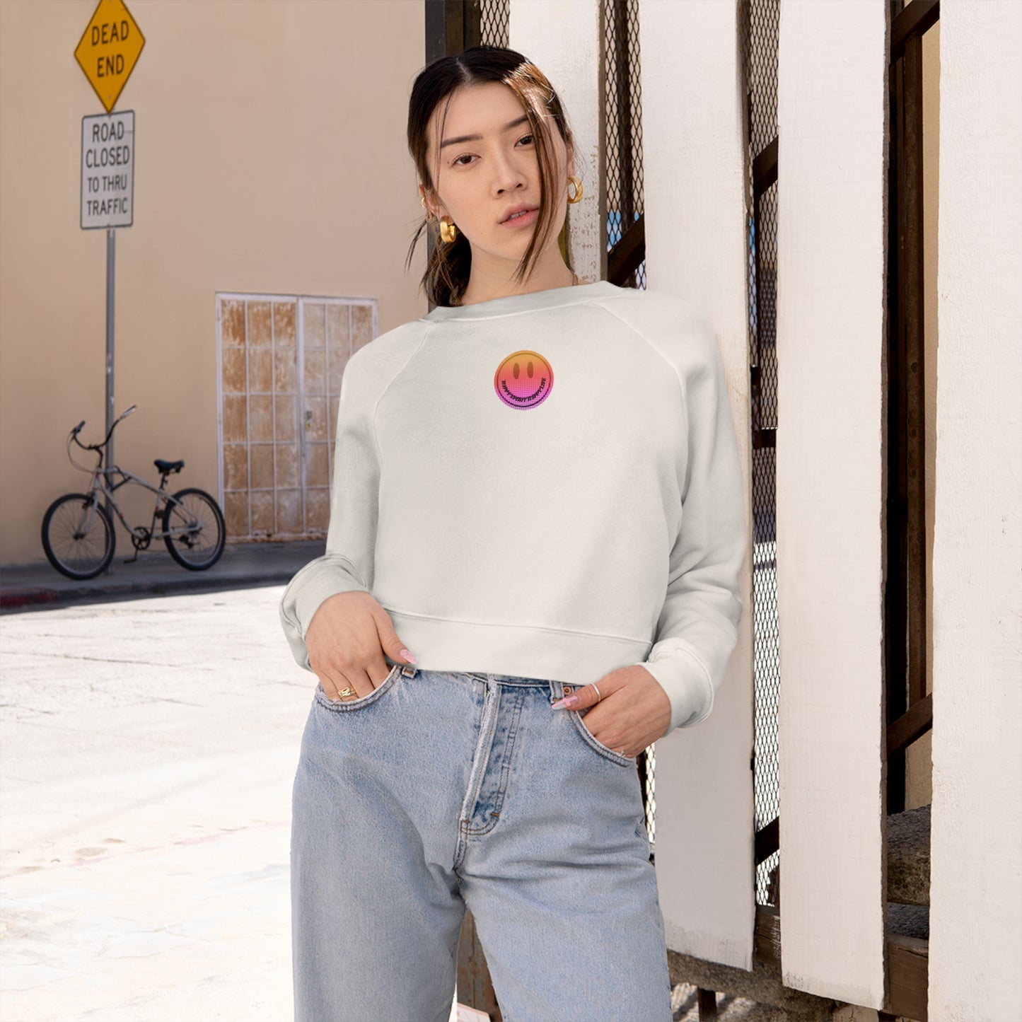 Aesthetic Cropped Sweatshirt, Smile Face Crop Top, Happy Spirit Happy Life Sunset Smile Cropped Top, Women's Cropped Fleece Pullover