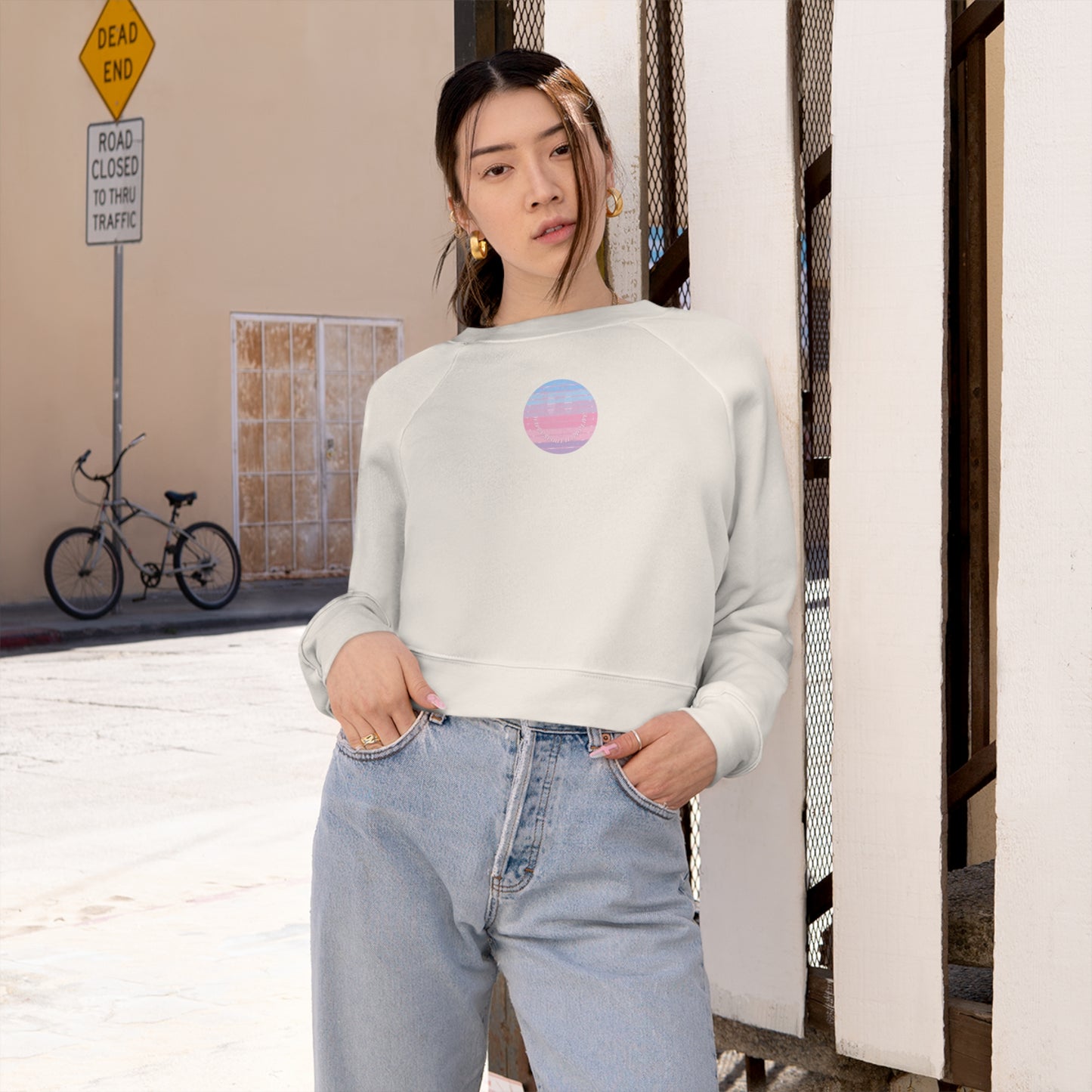 Aesthetic Cropped Sweatshirt, Smile Face Crop Top, Happy Spirit Happy Life Sunset Smile Cropped Top, Women's Cropped Fleece Pullover