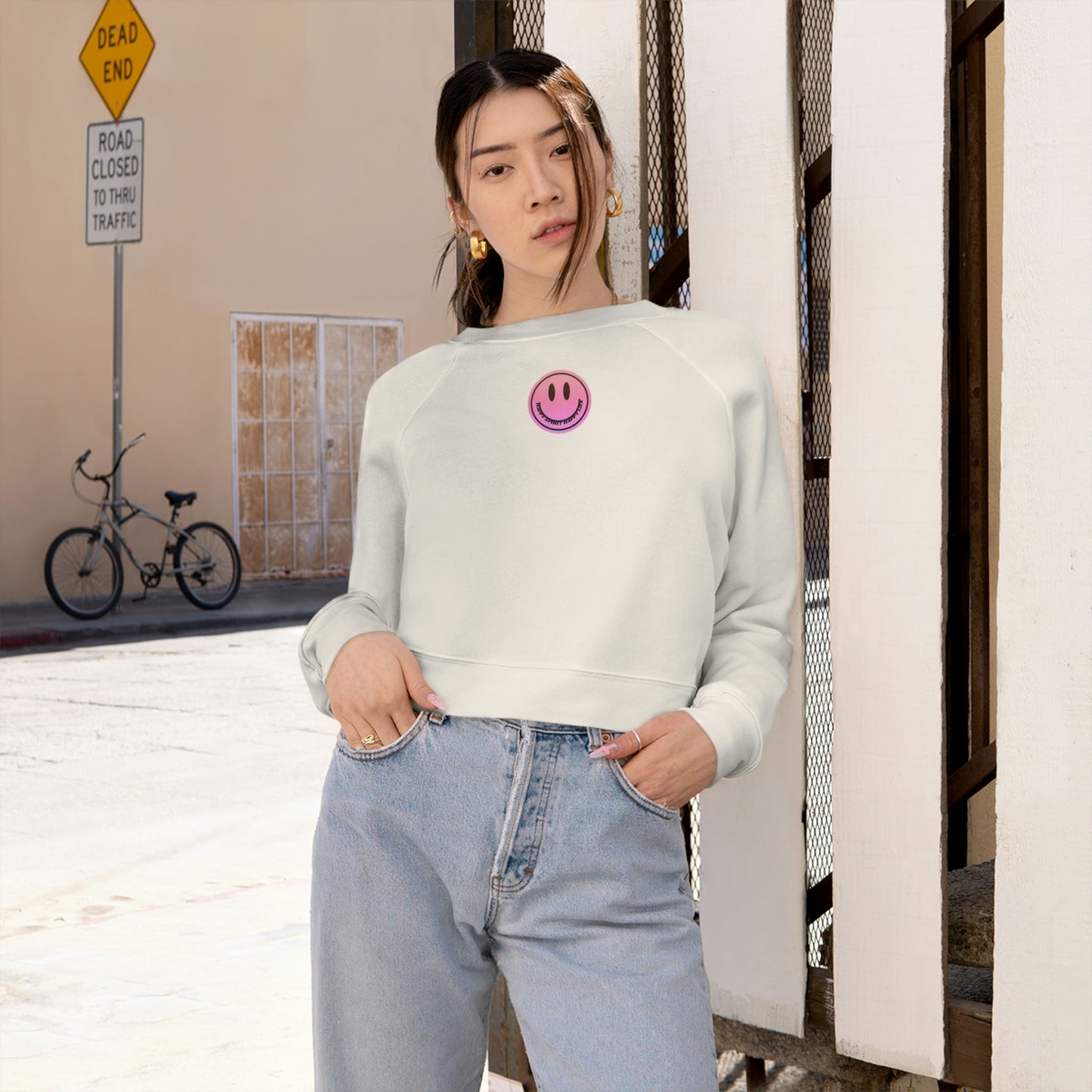 Aesthetic Cropped Sweatshirt, Smile Face Crop Top, Happy Spirit Happy Life Sunset Smile Cropped Top, Women's Cropped Fleece Pullover