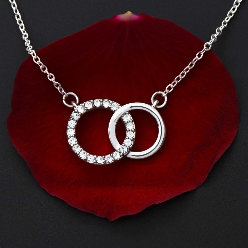 Daughter Gold Necklace, Classical Open Heart, Perfect Pair Necklace for Girl, Daughter Daring Retro Card Pendant Jewelry