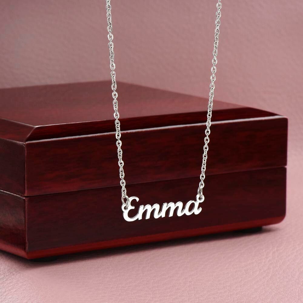 Holiday Christmas Anniversary Custom Personalized Exclusive Retro Name Necklace